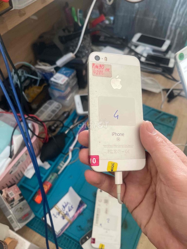 ip 5se còn 20 cây siêu hiếm. Mua bán Điện thoại tại Quận Cẩm Lệ Đà Nẵng được đăng bởi Sim Số Đại Tài hình 1
