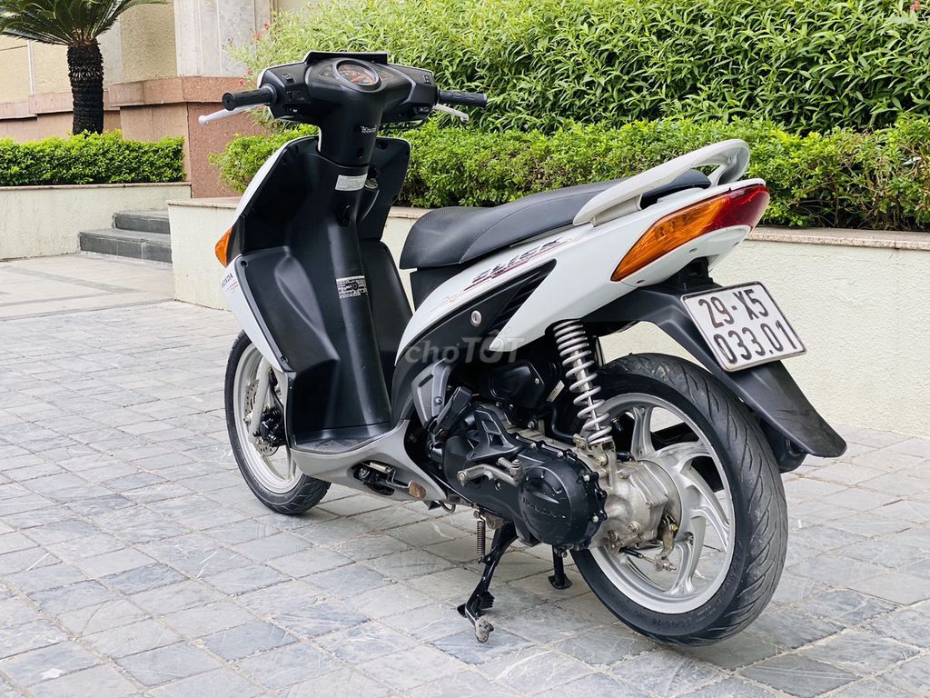 HONDA CLICK 110FI NGUYÊN ZIN BIỂN 29. Mua bán Xe máy tại Quận Nam Từ Liêm Hà Nội được đăng bởi Hải Hùng hình 2