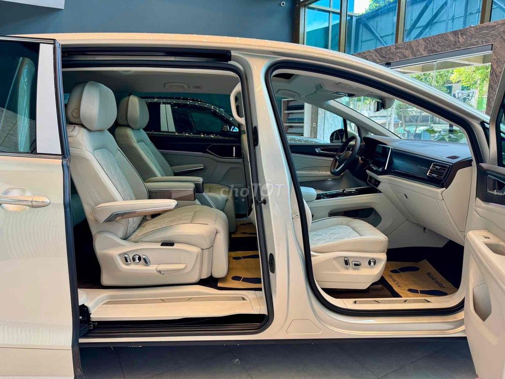 Volkswagen Viloran 2025 Luxury 👉🎁 TẶNG BỆ ĐIỆN. Mua bán Ô tô tại Quận 5 Tp Hồ Chí Minh được đăng bởi VOLKSWAGEN GOLDEN  hình 5