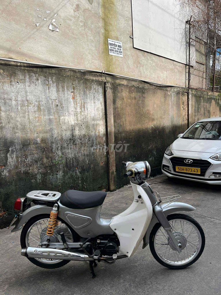 ra đi do k chạy cup 54zz còn mới tinh ( có fix). Mua bán Xe máy tại Quận 10 Tp Hồ Chí Minh được đăng bởi Trương Cơ hình 2