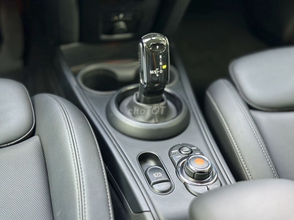 MINI Countryman 2021 - 22000 km. Mua bán Ô tô tại Quận Tân Phú Tp Hồ Chí Minh được đăng bởi Phước Nguyễn hình 12