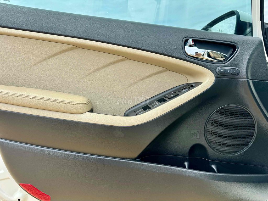 Kia Cerato 2018 1.6 AT Luxury - 81000 km. Mua bán Ô tô tại Quận Cẩm Lệ Đà Nẵng được đăng bởi nguyễn văn khoa hình 17