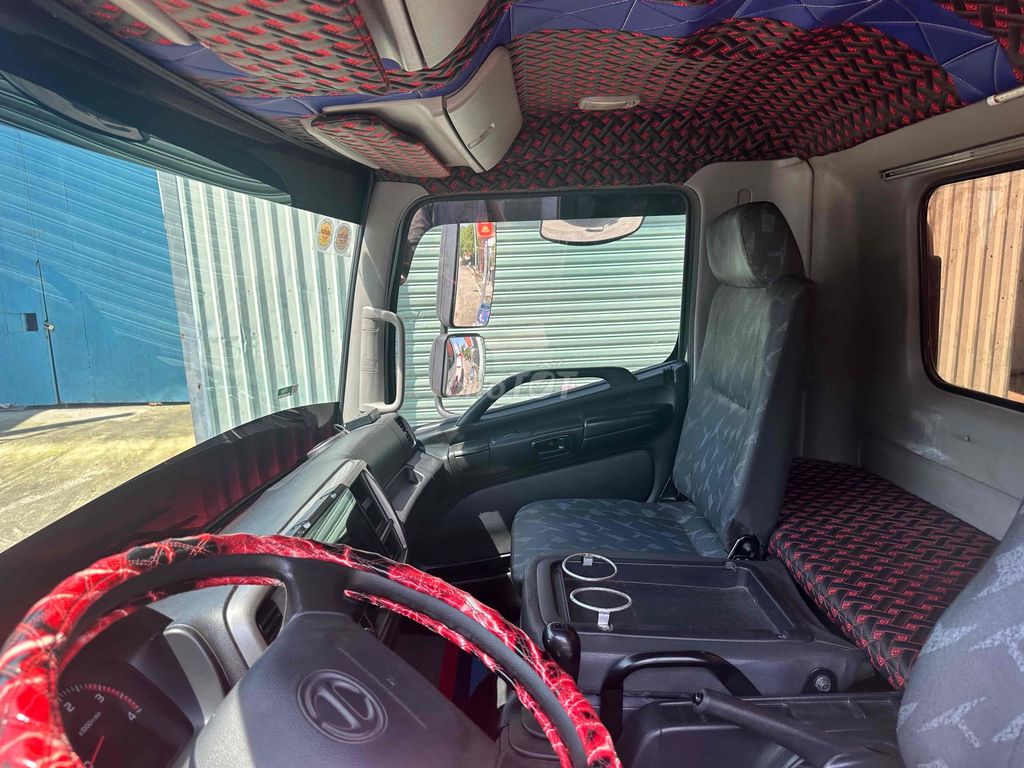 Hino Fc cẩu Xe một chủ mua mới  Sx 2020  Tải 5.5 t. Mua bán Xe tải, xe ben tại Thành phố Thuận An Bình Dương được đăng bởi Phung Truong hình 5