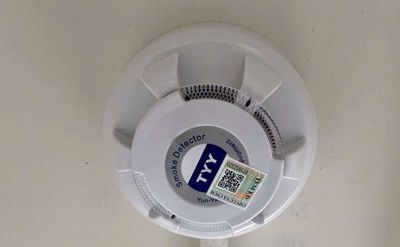 Đầu báo nhiệt/báo khói nhà trọ. Mua bán Đồ chuyên dụng, Giống nuôi trồng tại Quận Gò Vấp Tp Hồ Chí Minh được đăng bởi Tri Nguyen