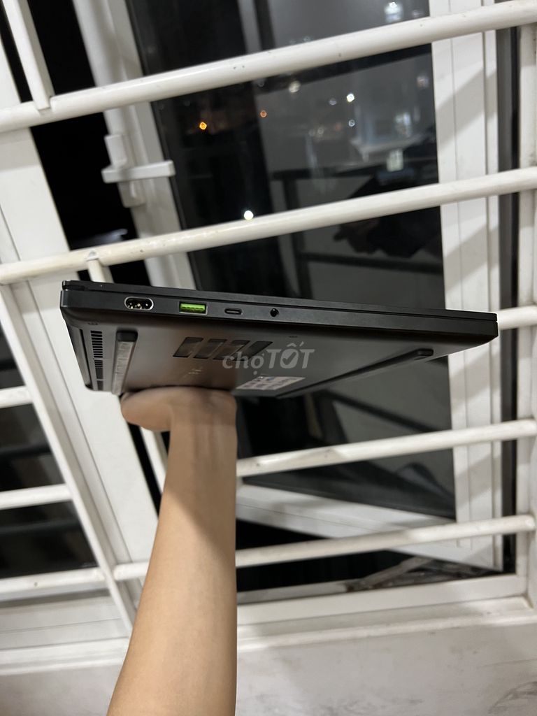 Razer Blade 14 RZ09-0427 AMD Ryzen 9 16GB/1TB. Mua bán Laptop tại Quận Tân Bình Tp Hồ Chí Minh được đăng bởi Hoàng Dũng hình 1