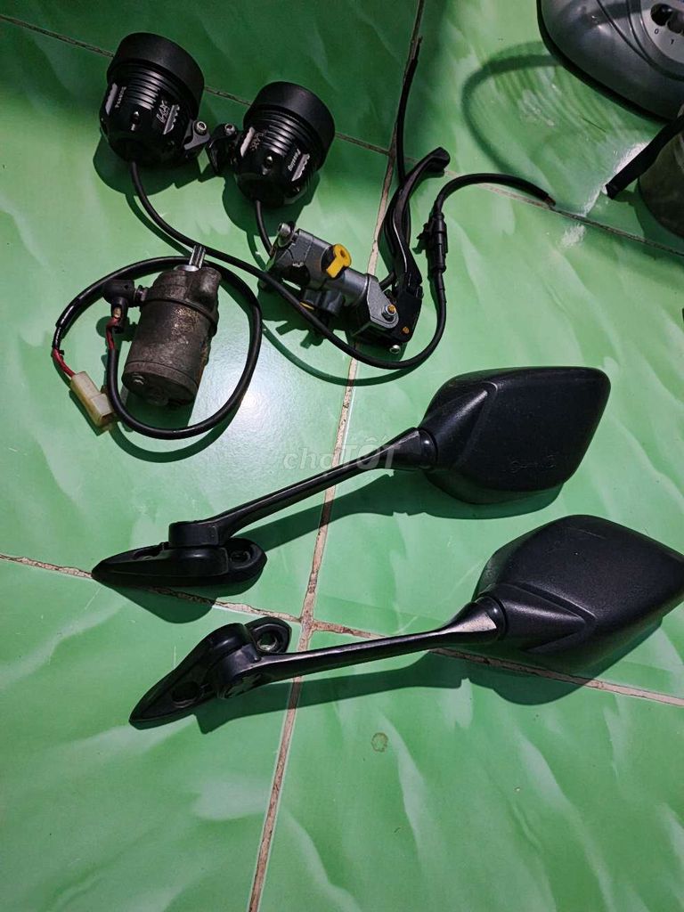 Cần bán ít đồ chơi xe máy. Mua bán Phụ tùng xe tại Thành phố Thuận An Bình Dương được đăng bởi Thành hình 3