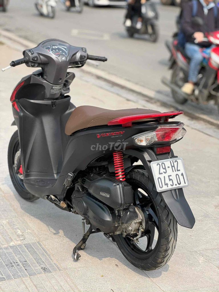 Honda Vision dky 2020 mới 99% khoá smart. Mua bán Xe máy tại Quận Bắc Từ Liêm Hà Nội được đăng bởi My hình 3