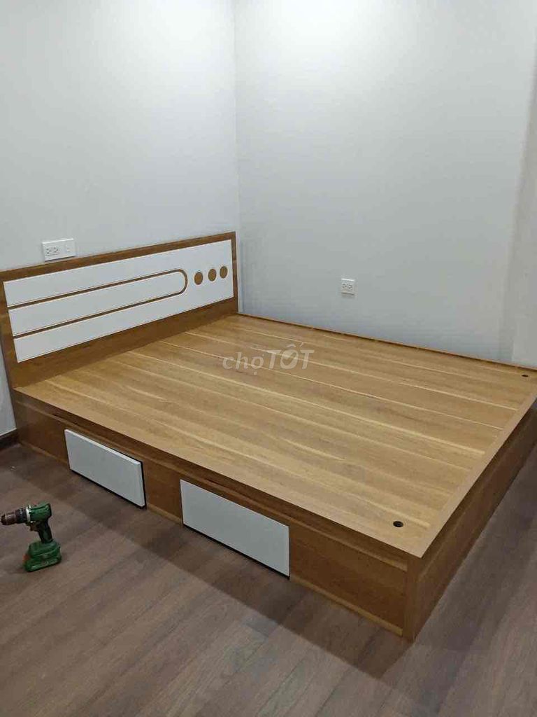 Giường ngủ Gỗ MDF 1m6x2m vàng 3 chấm yugh. Mua bán Giường, chăn ga gối nệm tại Thành phố Biên Hòa Đồng Nai được đăng bởi hạnh hình 1
