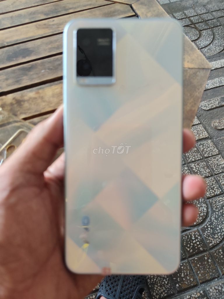 Vivo Y21 4GB/64GB Trắng. Mua bán Điện thoại tại Quận 10 Tp Hồ Chí Minh được đăng bởi Jon Hứa hình 1