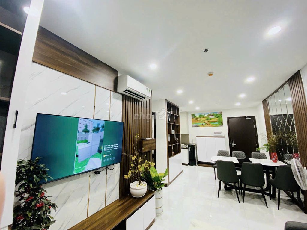 Cho thuê 1PN lâu dài chung cư Sky View (9tr - full nội thất)
