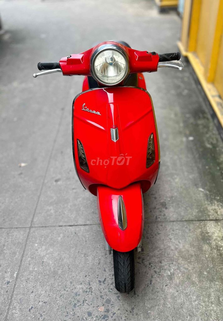 Vespa 50cc đẹp, máy êm thì thầm bao vọt. Mua bán Xe máy tại Quận 8 Tp Hồ Chí Minh được đăng bởi Quân  hình 1