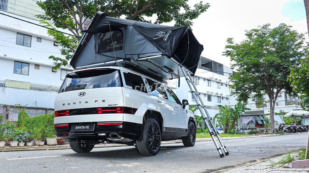 Hyundai Santafe Calligraphy Turbo 2024. Mua bán Ô tô tại Quận 11 Tp Hồ Chí Minh được đăng bởi Nguyễn Ngọc Phú hình 4