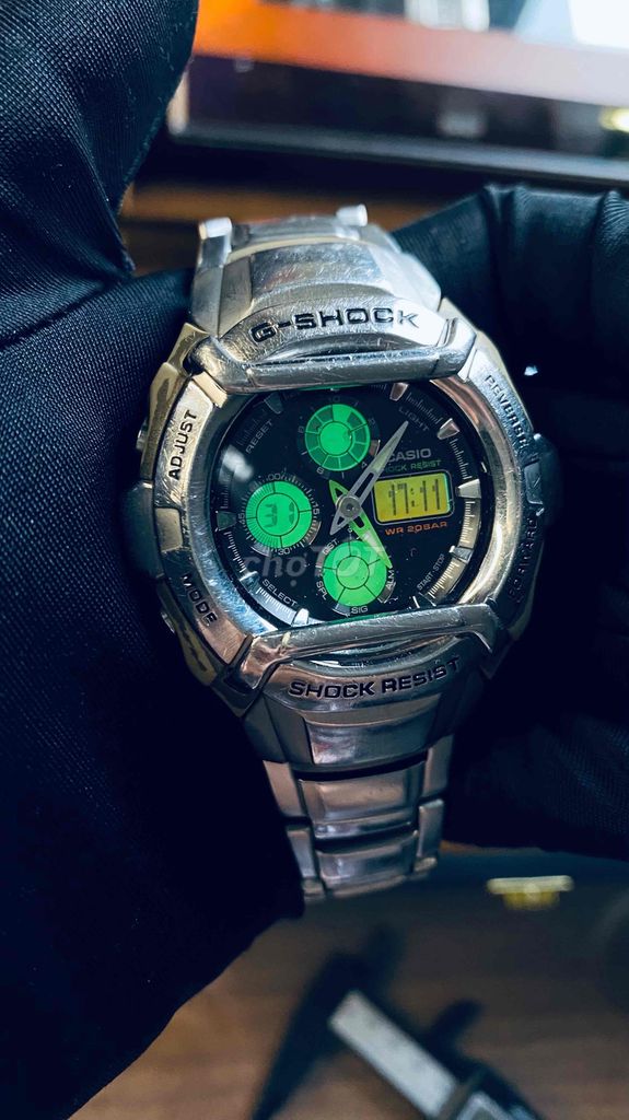 CASIO gshock 501. hoạt động hoàn hảo