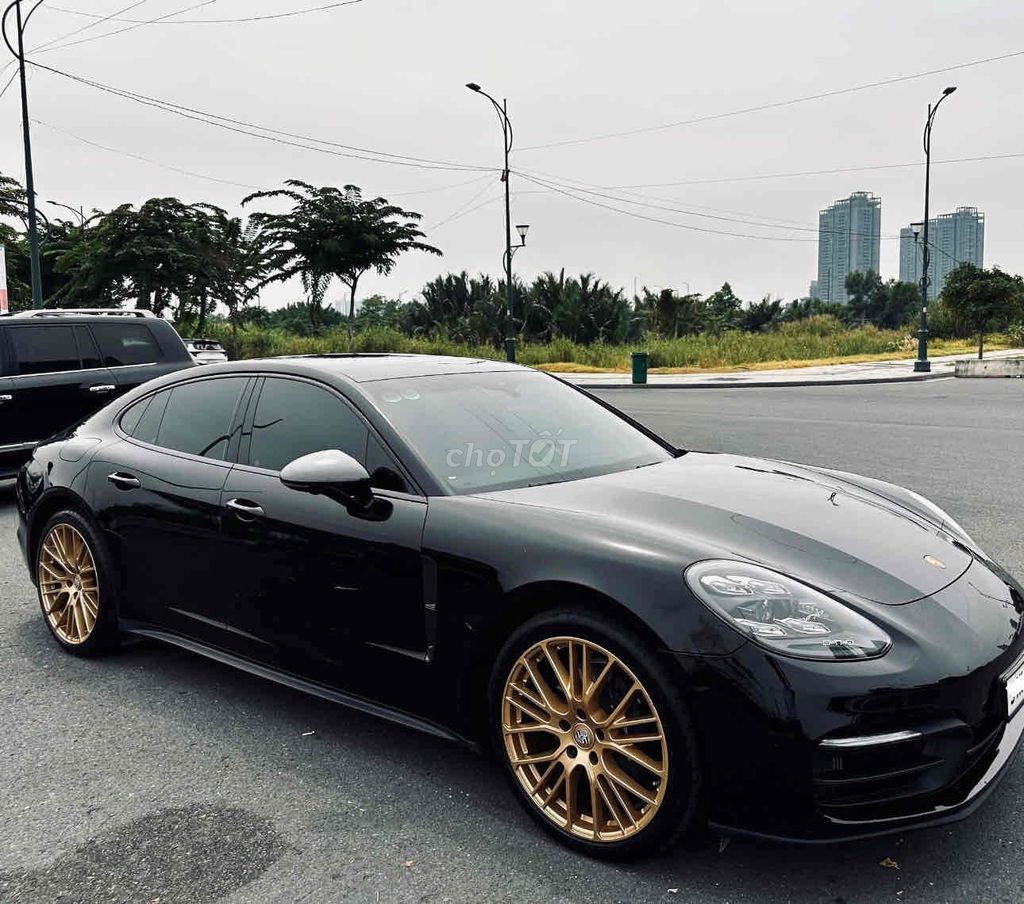 Porsche Panamera 2022 2.9 V6 - 34000 km. Mua bán Ô tô tại Quận 1 Tp Hồ Chí Minh được đăng bởi Phan Minh Vĩ hình 3