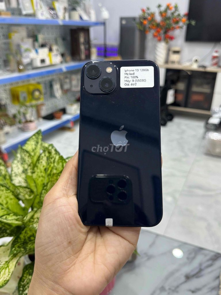 Apple iPhone 13 128GB Đen Đã qua sử dụng. Mua bán Điện thoại tại Huyện Hóc Môn Tp Hồ Chí Minh được đăng bởi Thu hình 1