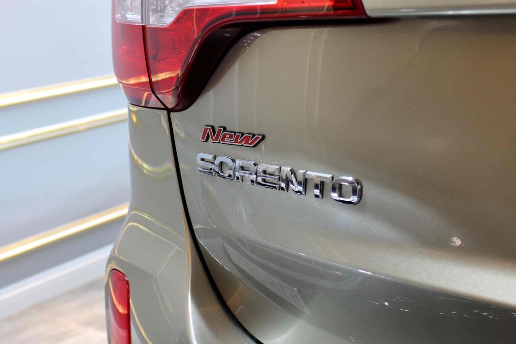 Kia Sorento 2015 GATH - 54000 km rất mới. Mua bán Ô tô tại Huyện Bình Chánh Tp Hồ Chí Minh được đăng bởi Lê Nguyên hình 7