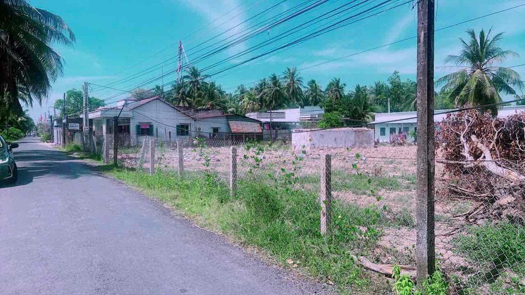 Bán đất nền thổ cư thị trấn Vĩnh Bình