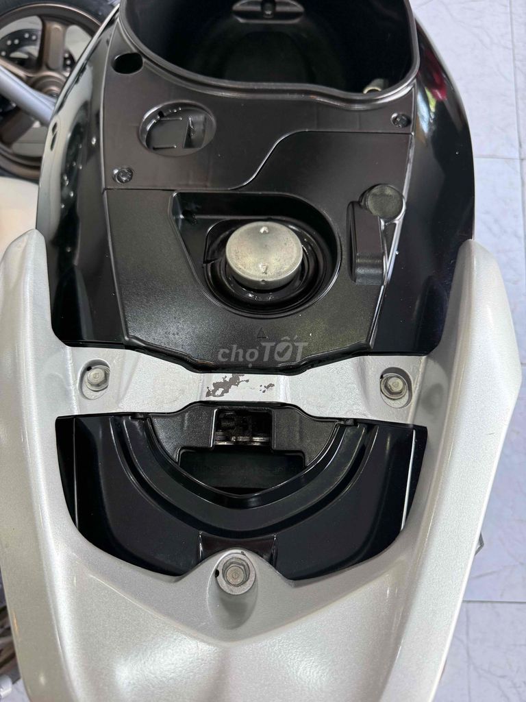 VISION 2015. Zin Cọp. Odo Thấp. Máy Zin Cực Êm. Mua bán Xe máy tại Thành phố Rạch Giá Kiên Giang được đăng bởi XE MÁY CŨ TÂN 128 hình 7