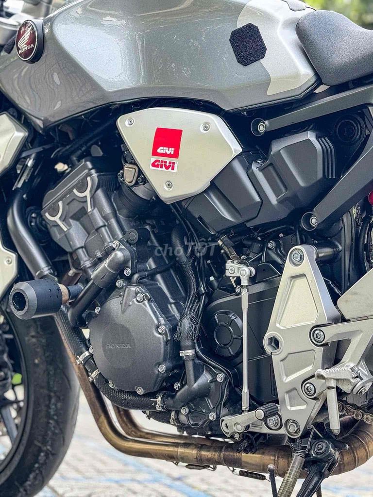Honda CB1000R Neo Sport Café Xám. Mua bán Xe máy tại Quận 8 Tp Hồ Chí Minh được đăng bởi my  hình 5