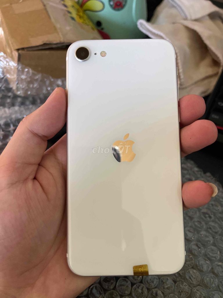 iPhone SE Plus 64GB Trắng. Mua bán Điện thoại tại Huyện Anh Sơn Nghệ An được đăng bởi Hung Nguyen hình 1