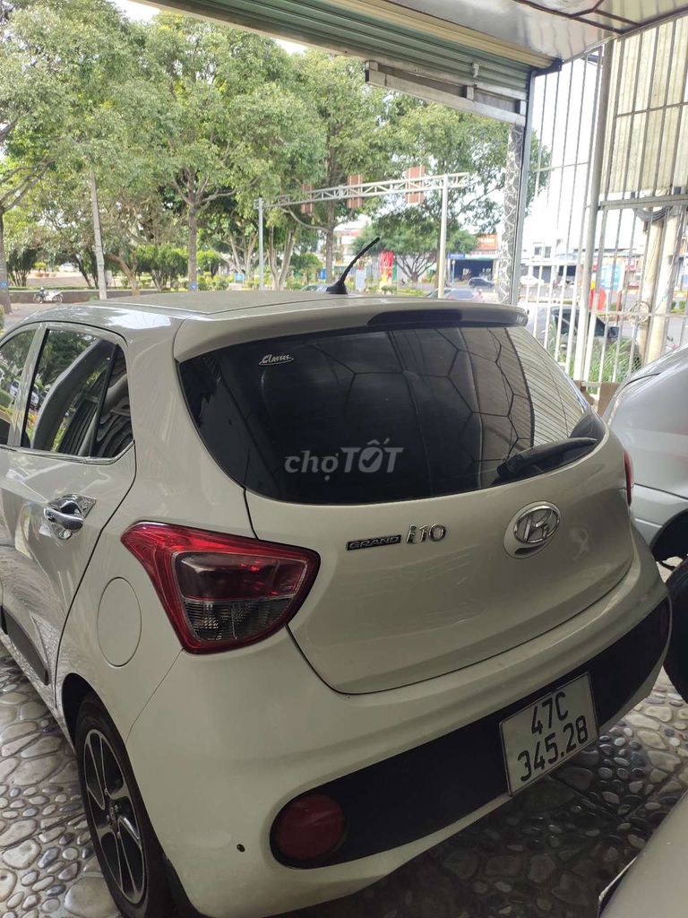 2017 - 82000 km xe gia đình. Mua bán Ô tô tại Thành phố Buôn Ma Thuột Đắk Lắk được đăng bởi Trần văn hùng  hình 3