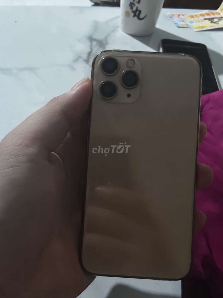 iPhone 11 Pro 256GB Vàng. Mua bán Điện thoại tại Huyện Tân Hưng Long An được đăng bởi Khánh hình 1