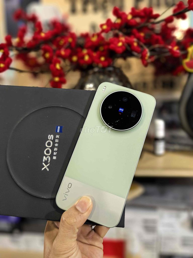 Vivo X300S 5G fullbox 12/256 mới khui lướt 1l sạc. Mua bán Điện thoại tại Quận Bình Tân Tp Hồ Chí Minh được đăng bởi Triệu Phúc hình 1