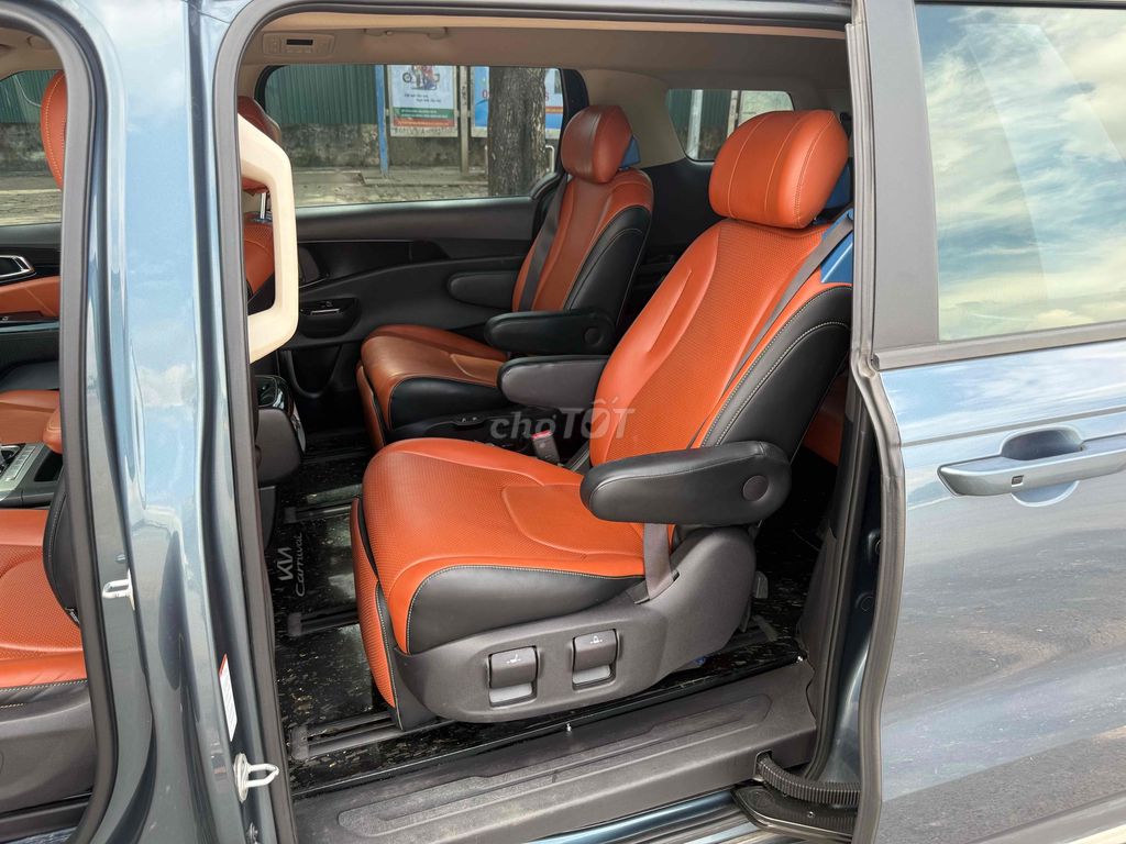 Kia Carnival 2022 2.2D Luxury 8 chỗ chính chủ. Mua bán Ô tô tại Quận Nam Từ Liêm Hà Nội được đăng bởi Quốc Toản hình 9