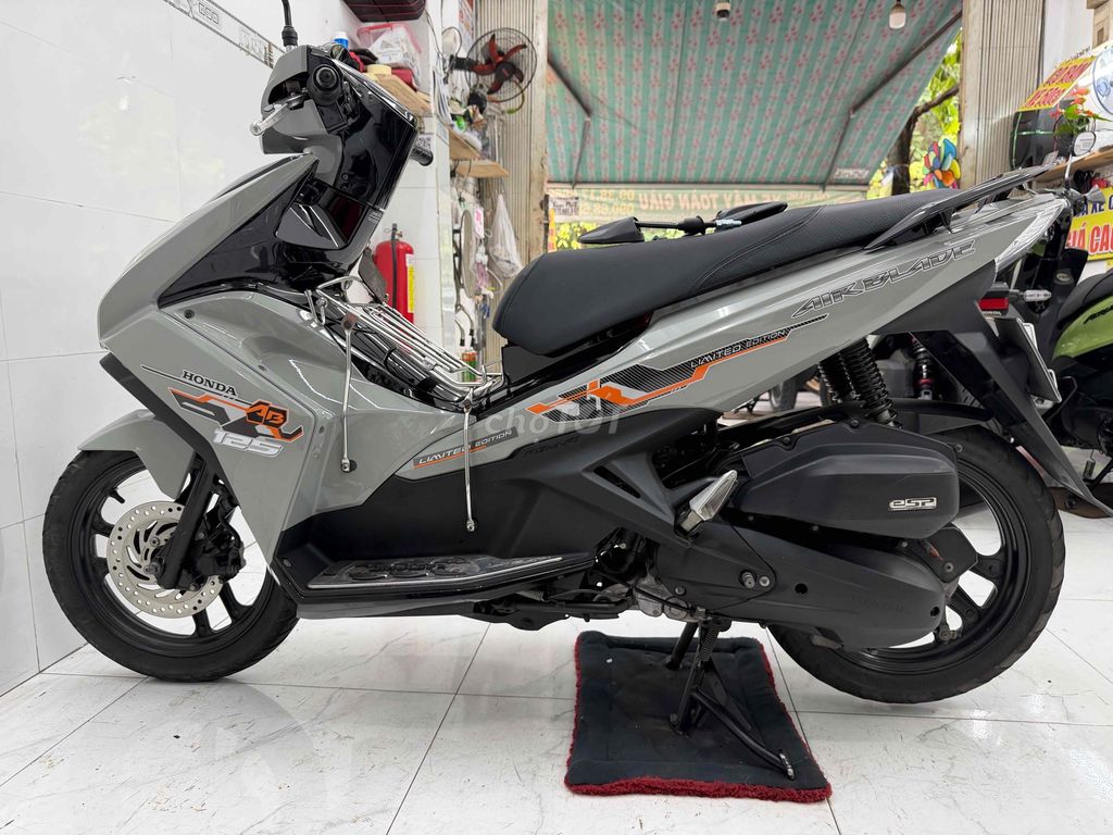 AB 2015/biển số thành phố xe  zin 100%. Mua bán Xe máy tại Quận Tân Phú Tp Hồ Chí Minh được đăng bởi   Toàn Giàu  hình 6