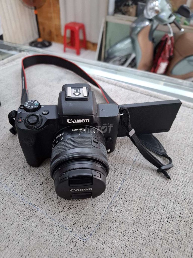 Canon m50ii 15-45m