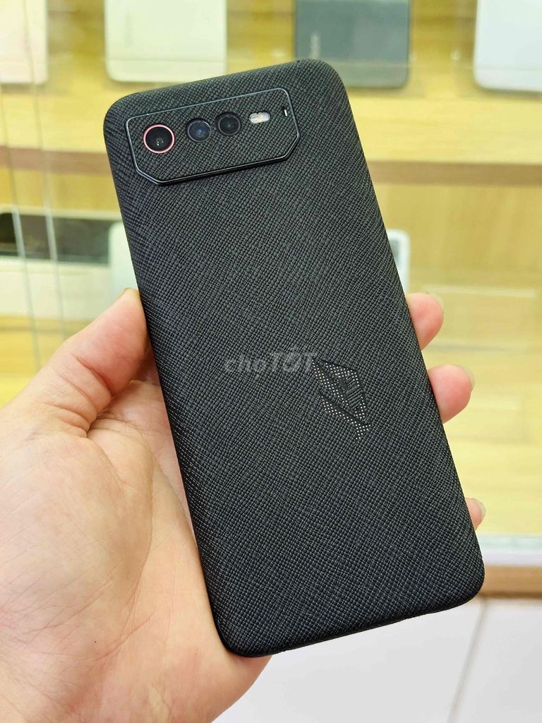 ROG Phone 6 12GB/128GB. Mua bán Điện thoại tại Quận Thanh Khê Đà Nẵng được đăng bởi Thương Mobile hình 1