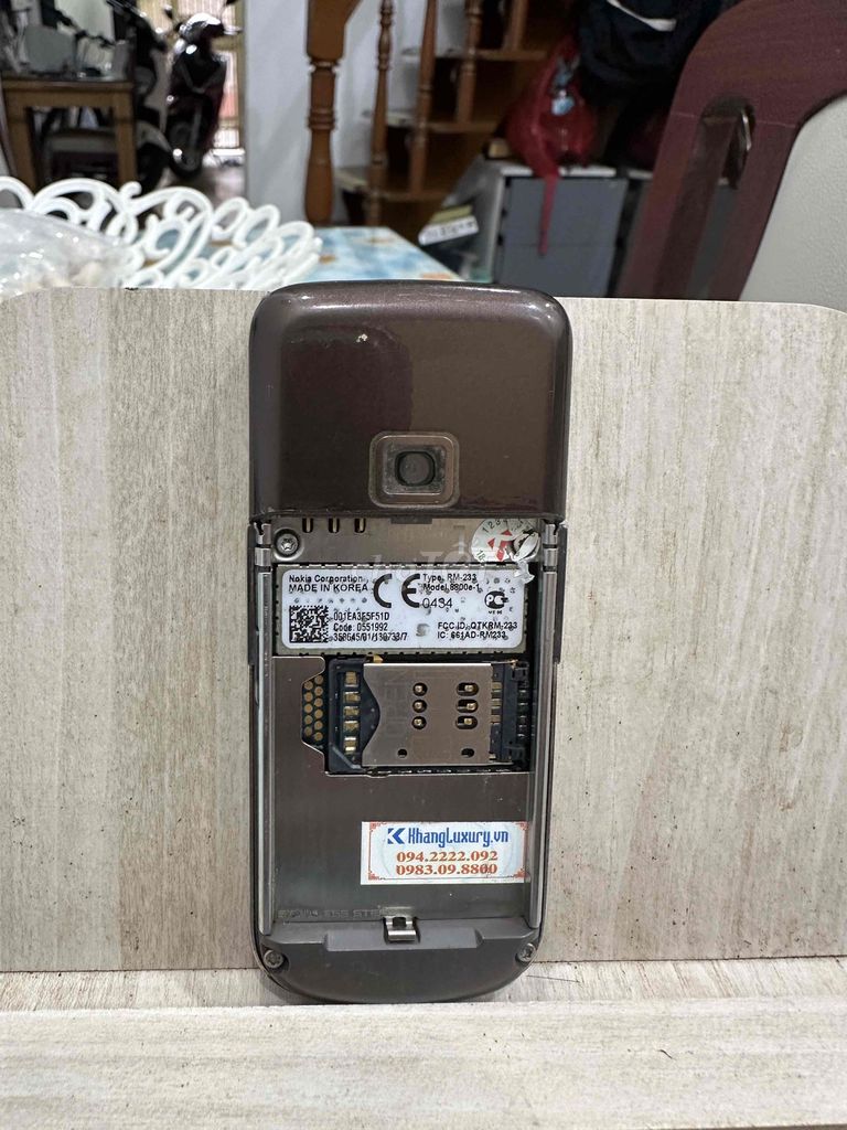 Nokia 8800 Nâu. Mua bán Điện thoại tại Quận Bình Thạnh Tp Hồ Chí Minh được đăng bởi nguyen cong Truong hình 1