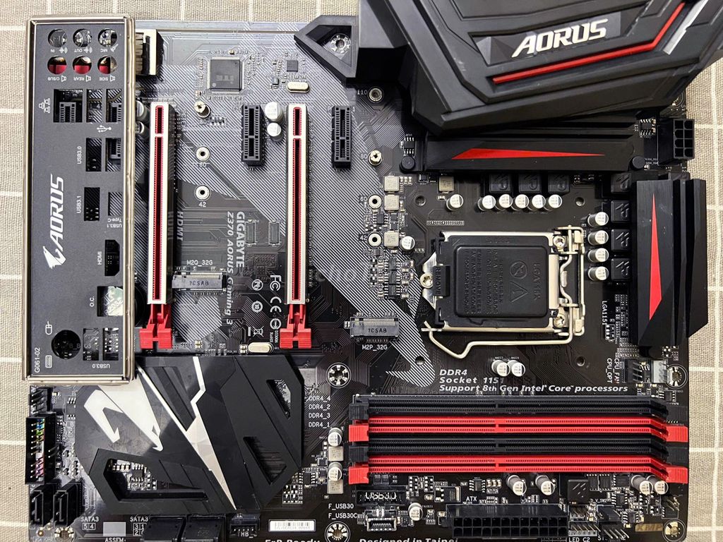 Main máy tính Gigabyte Z370 Gaming. Mua bán Linh kiện (RAM, Card...) tại Quận Thanh Xuân Hà Nội được đăng bởi Dương Thành hình 1