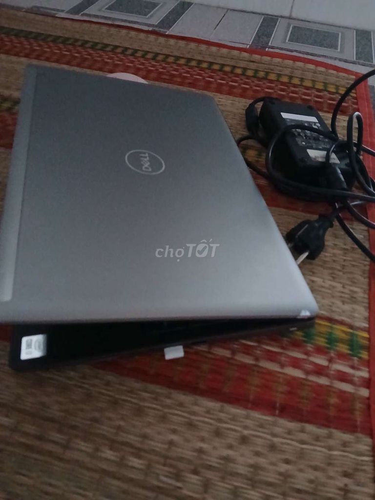 Dell Precision 7550 i7 32GB. Mua bán Laptop tại Thành phố Biên Hòa Đồng Nai được đăng bởi Khanh hình 1