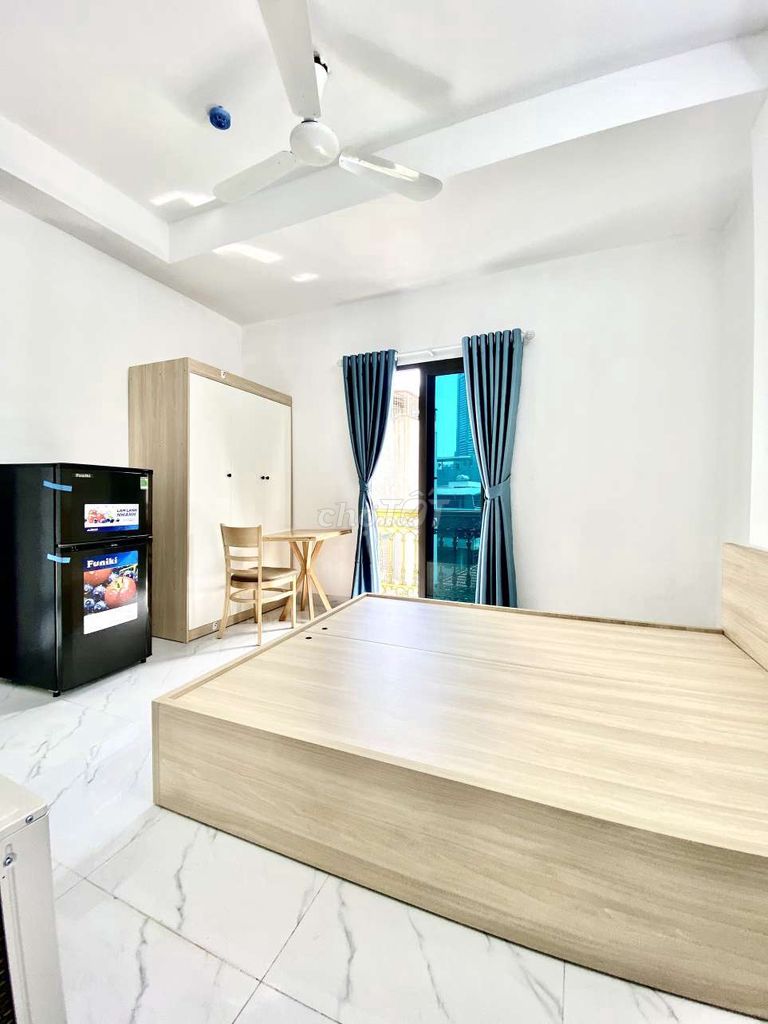 Cho thuê Studio 30m2 full nội thất. Bếp tách riêng tại Mễ Trì Hạ