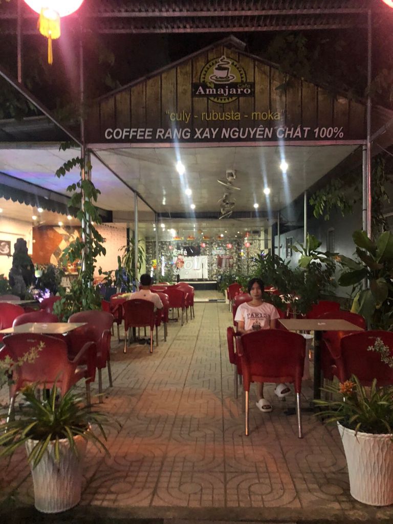 Cần sang gấp Quán Cafe VP DT 250m2 Khu vực phường 3, TP Vĩnh Long.