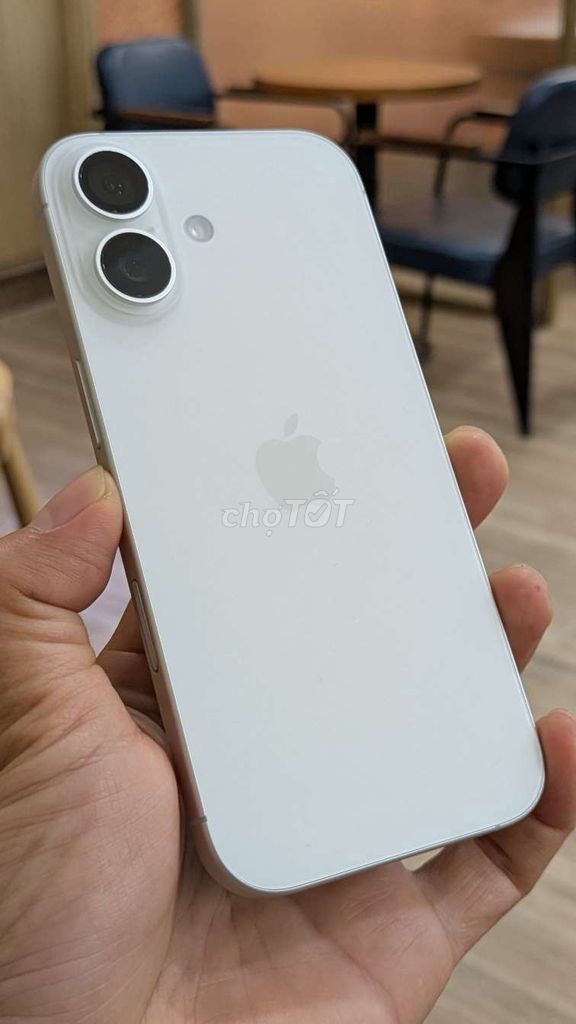 17 256GB Trắng Lock Like New. Mua bán Điện thoại tại Thành phố Dĩ An Bình Dương được đăng bởi Nguyễn Luân hình 1