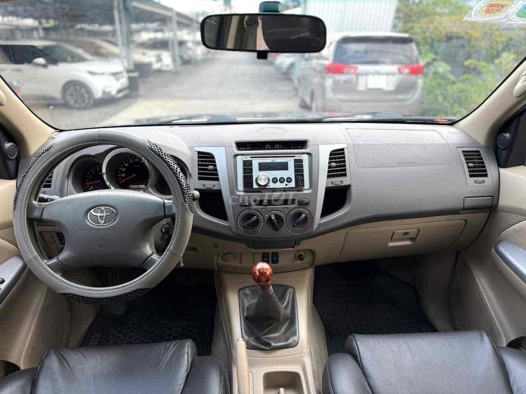 FORTUNER 2.5G 2011 CHUẨN 13VẠN XỊN ,XE RẤT CHẤT. Mua bán Ô tô tại Quận Bình Tân Tp Hồ Chí Minh được đăng bởi XUÂN DUY AUTO hình 17