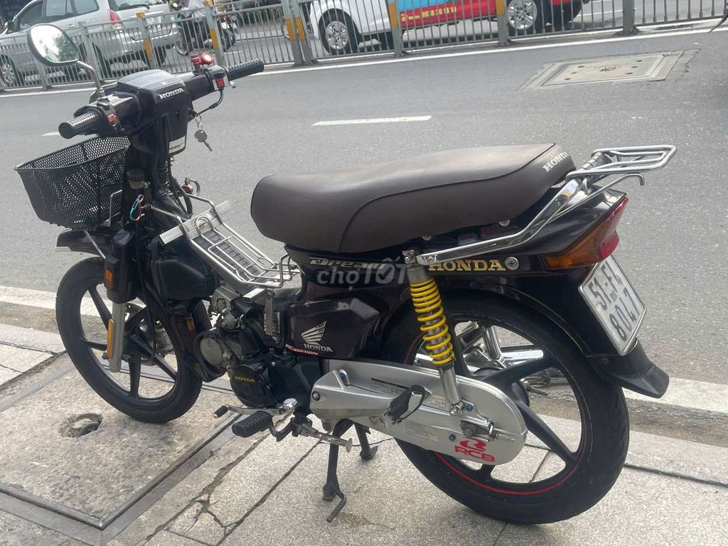 Honda super dream 1998 mới 90% Bstp chính chủ. Mua bán Xe máy tại Quận Tân Phú Tp Hồ Chí Minh được đăng bởi Tuanduy hình 3