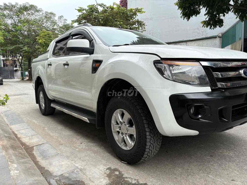 Ford Ranger 2014 XLS 2.2 4x2 AT - 12000 km. Mua bán Ô tô tại Quận Hai Bà Trưng Hà Nội được đăng bởi Bùi hiển hình 6