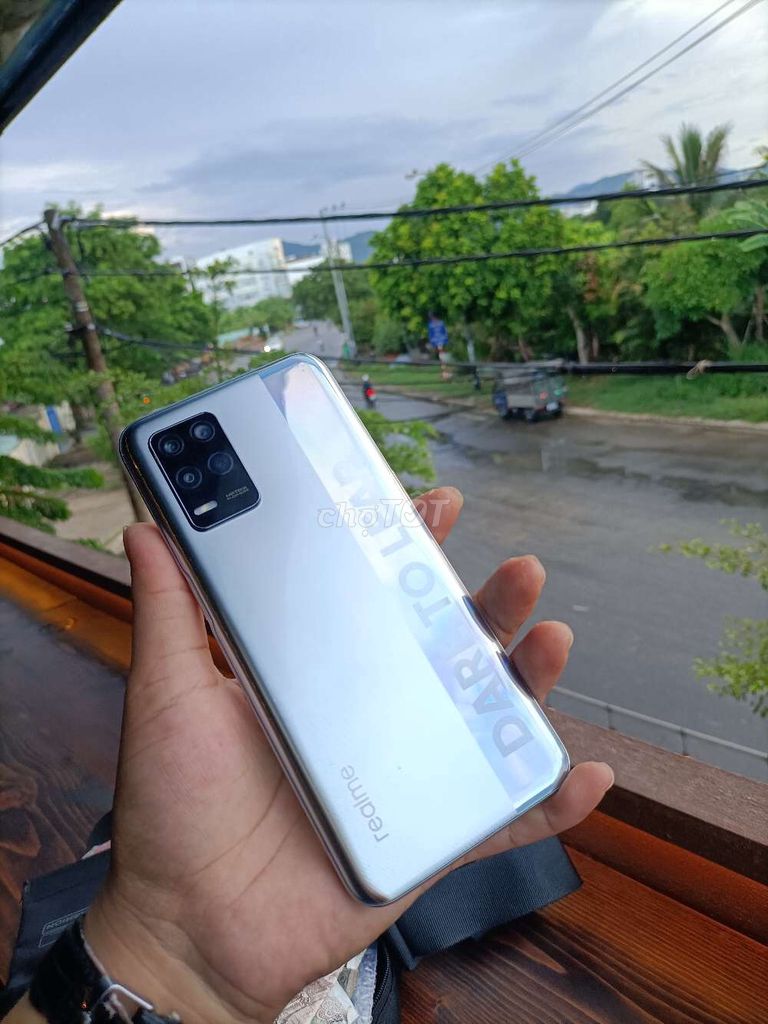 Realme Q3 5G 128GB Bạc. Mua bán Điện thoại tại Quận Hải Châu Đà Nẵng được đăng bởi Lê Huy Hoàng hình 1