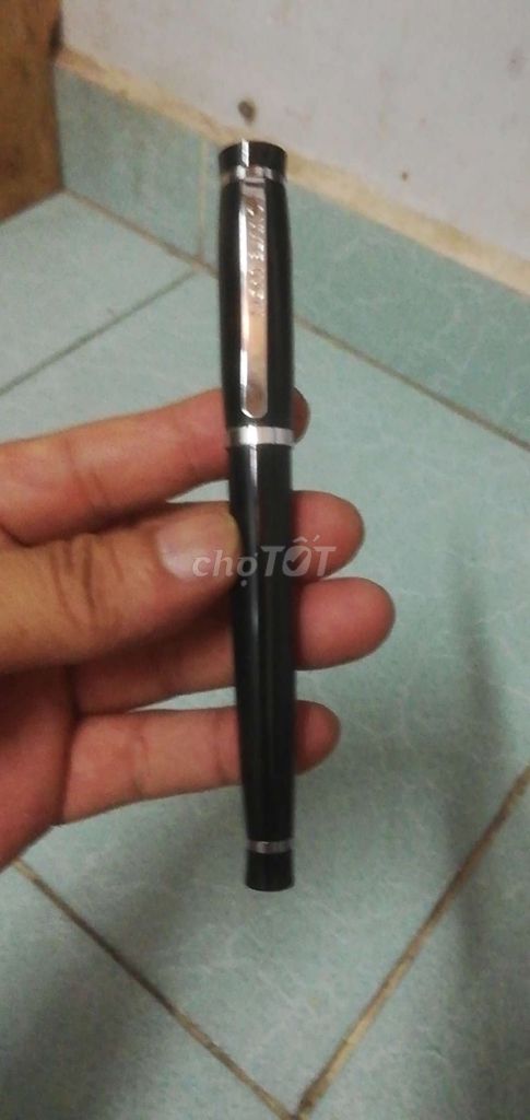 Bút máy Montblanc Đen Đã sử dụng. Mua bán Đồ dùng văn phòng tại Quận Tân Bình Tp Hồ Chí Minh được đăng bởi Phát Nguyễn hình 1