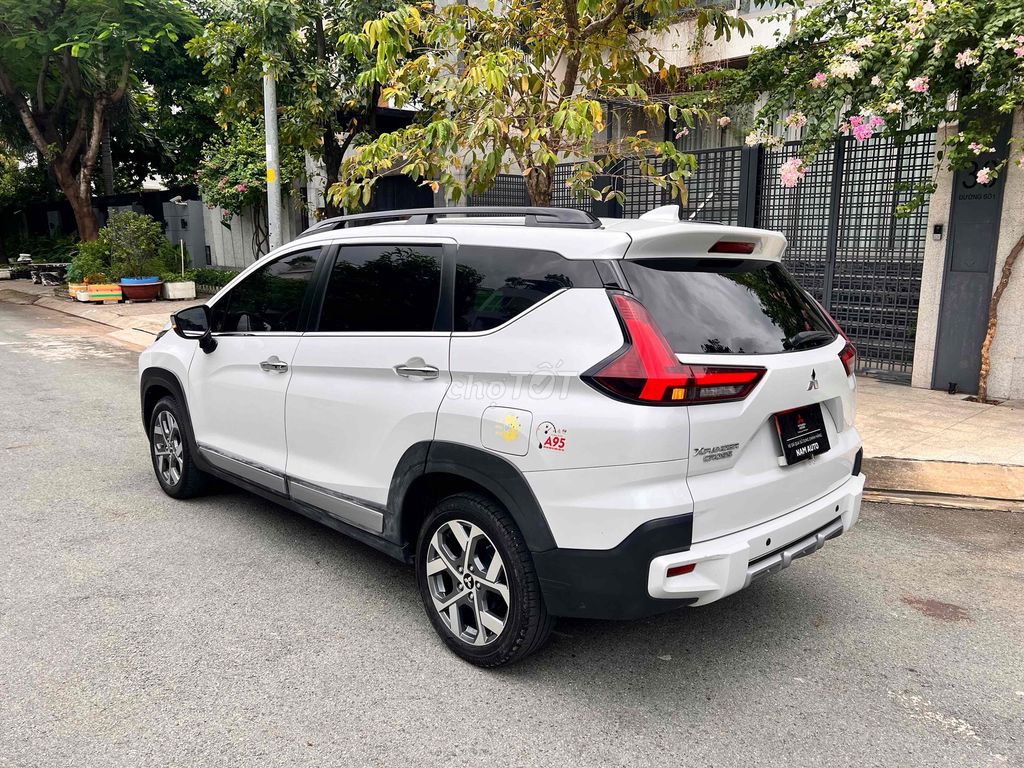 Mitsubishi Xpander Cross 2024 - 56000 km. Mua bán Ô tô tại Quận 7 Tp Hồ Chí Minh được đăng bởi Mitsubishi Thông  hình 9