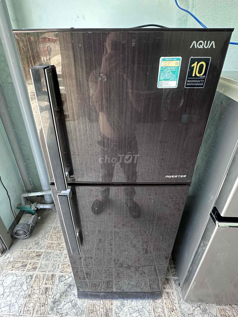 Tủ lạnh Aqua Inverter màu Đen. Mua bán Tủ lạnh tại Quận Liên Chiểu Đà Nẵng được đăng bởi Thanh Bình hình 1