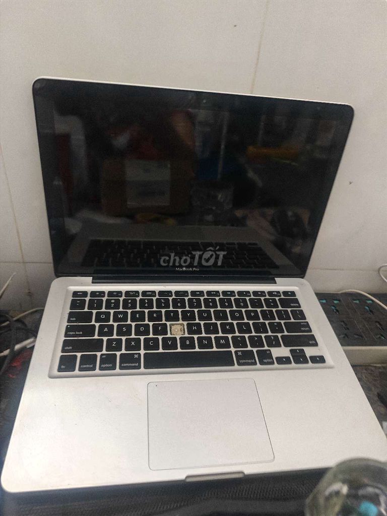 Apple MacBook Pro 2008 Bạc. Mua bán Laptop tại Quận Cái Răng Cần Thơ được đăng bởi Đạt hình 1