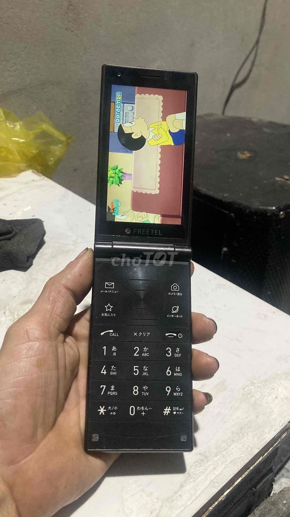 Freetel FTJ161A Điện thoại gập Đen Android. Mua bán Điện thoại tại Thành phố Biên Hòa Đồng Nai được đăng bởi phong  kim hình 1