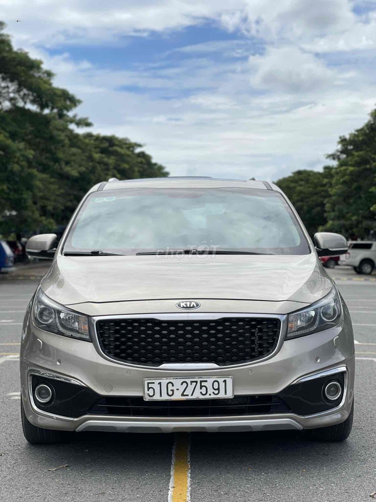 Kia Sedona 2016 3.3 GAT - 92000 km