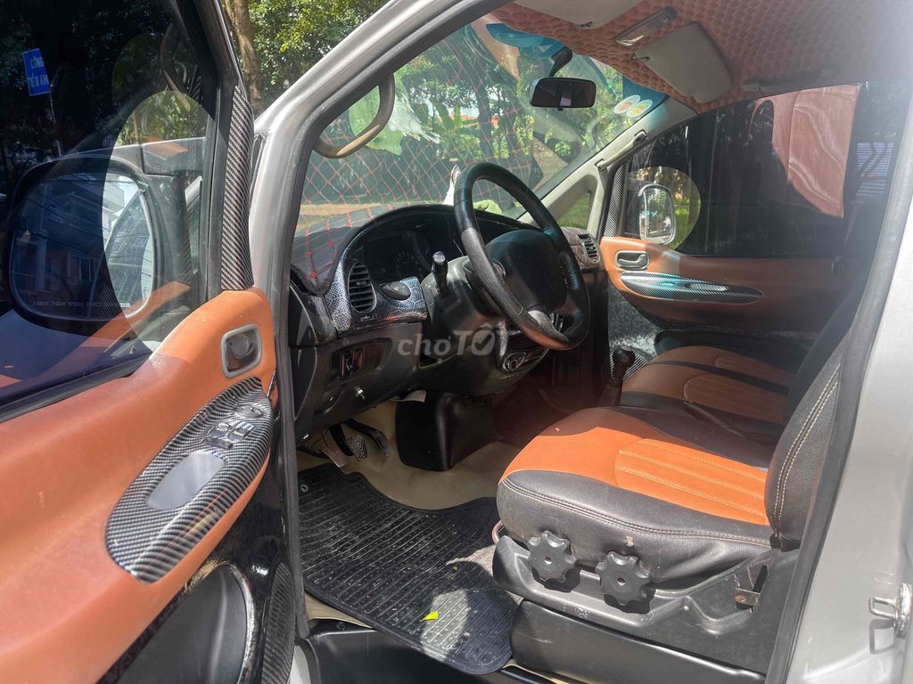 huynh dai  grand Starex 9 chỗ đời 2006 máy  dầu. Mua bán Ô tô tại Quận Bình Tân Tp Hồ Chí Minh được đăng bởi Hậu hình 5