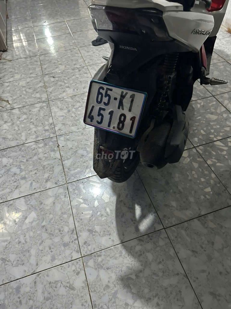 Honda Air Blade 2020 Trắng Đỏ Đen. Mua bán Xe máy tại Huyện Cờ Đỏ Cần Thơ được đăng bởi mi ni hình 3