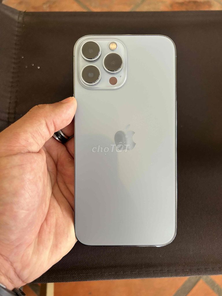 Apple iPhone 13 Pro Max 256GB Xám. Mua bán Điện thoại tại Thành phố Thủ Đức Tp Hồ Chí Minh được đăng bởi phú hình 1